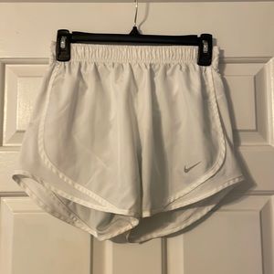 white nike running shorts